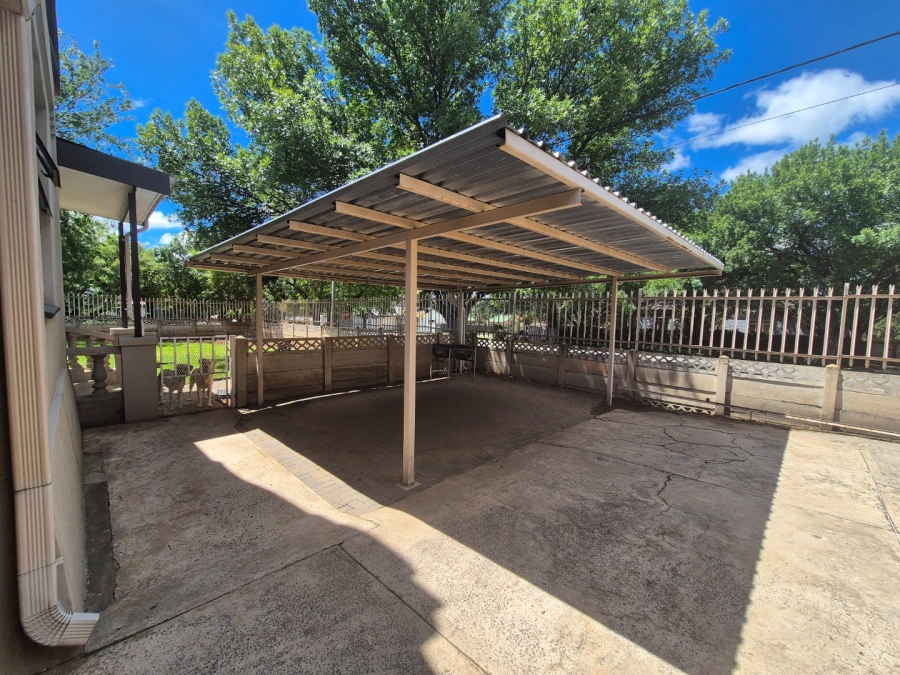 4 Bedroom Property for Sale in Bethlehem Free State